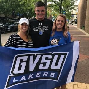 Meet your Posher, Will